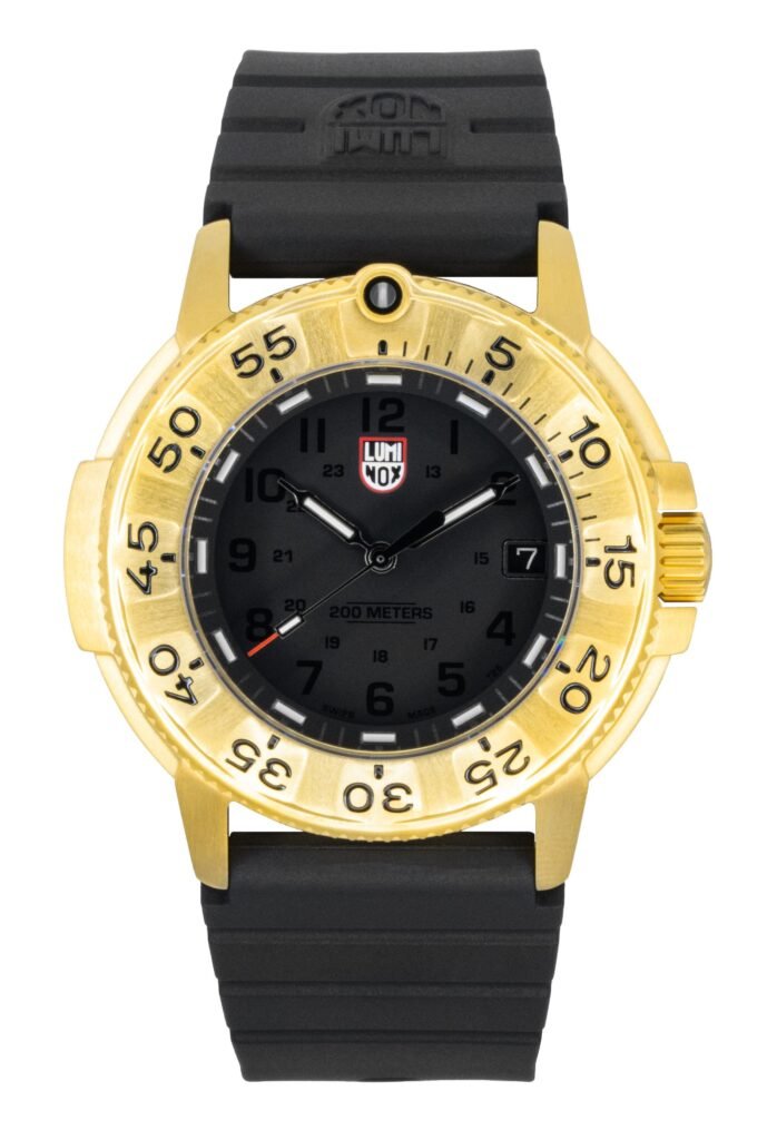 Luminox Navy Seal Foundation Rubber Strap Black Dial Quartz Diver's XS.3221.NSF 200M Men's Watch